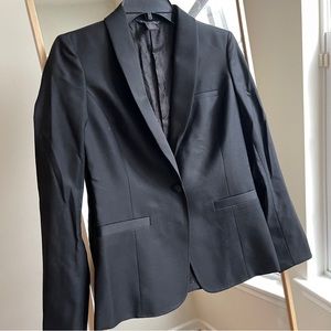 Brooks Brothers woman smart suit black
